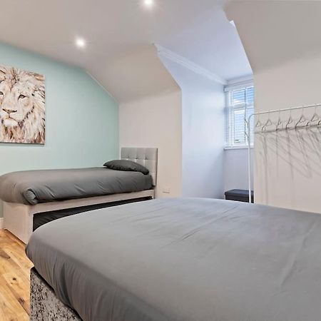 Bella'S House 12Mins Bus To Motor Point Arena Free Street Parking Villa Nottingham Bagian luar foto